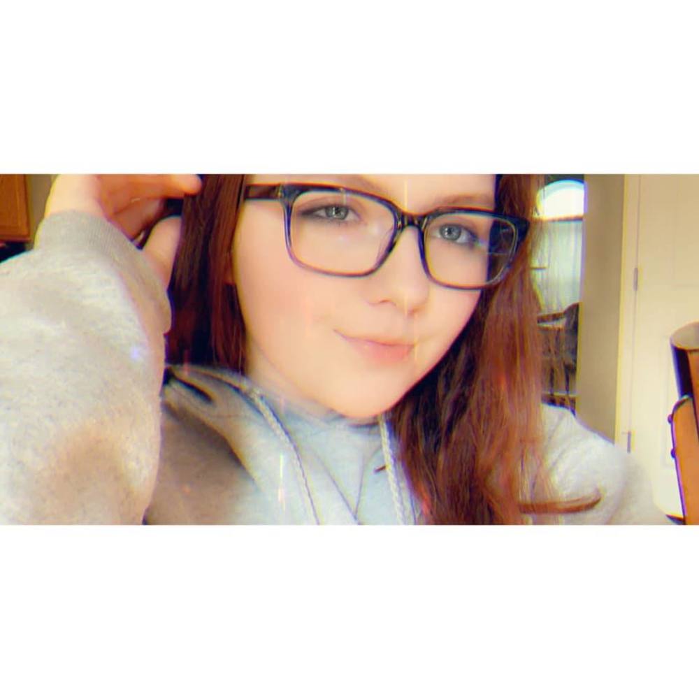 Meet your Posher, Michaela